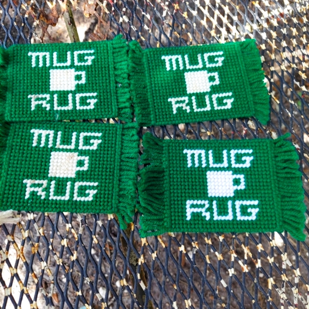 Hand made hook latch mug rugs